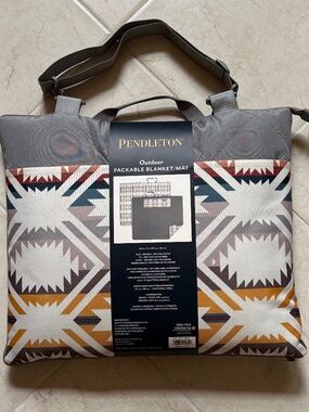 Pendleton Foldable Blanket with Carry Handle & Strap